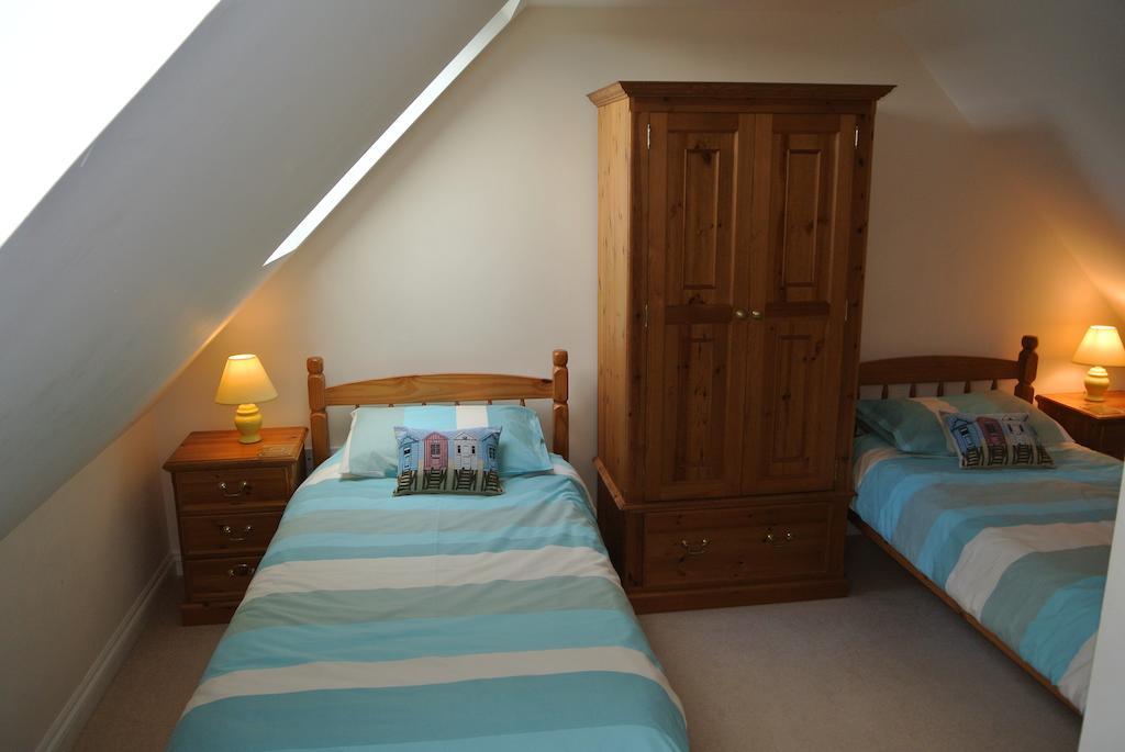 Bramley Cottage Сэнддаун Номер фото